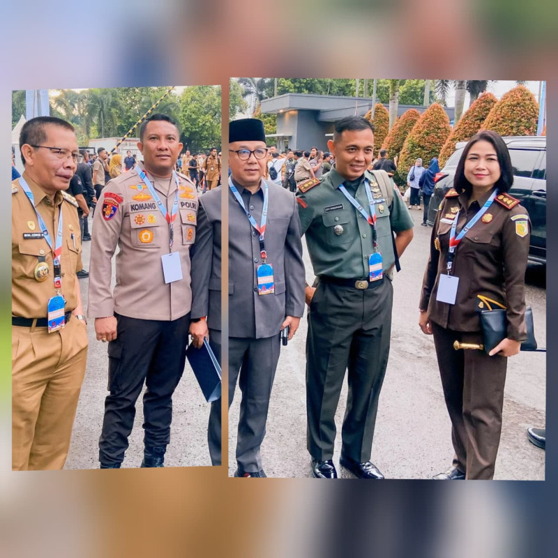 Foto Bersama Forkopimda Lotim yaitu Wakil Bupati Lombok Timur, Ir. H. Moh. Edwin Hadiwijaya, MM; Kapolres Lotim, AKBP I Komang Sarjana, S.I.K., S.H; Ketua DPRD Lotim, Muhmmad Yusri, AMKP; Dandim 1615/Lotim, Letkol Inf. Eky Anderson; dan Kepala Kejaksaan Negeri Lombok Timur, I Gusti Ayu Agung Fitria Chandrawati, S.H., M.H (PKP Lotim)